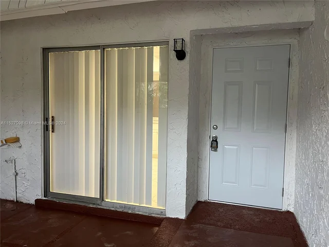 6520 NW 98th Ter # B26, Tamarac FL 33321