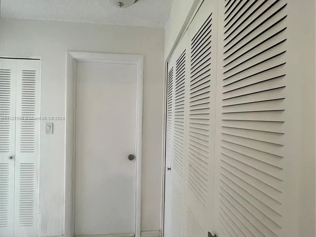 6520 NW 98th Ter # B26, Tamarac FL 33321