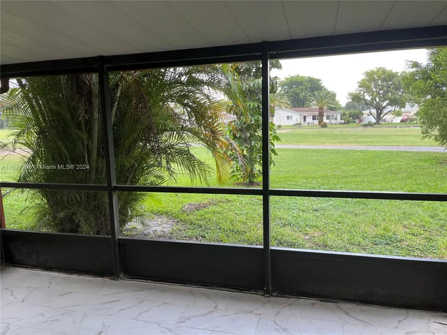 6520 NW 98th Ter # B26, Tamarac FL 33321