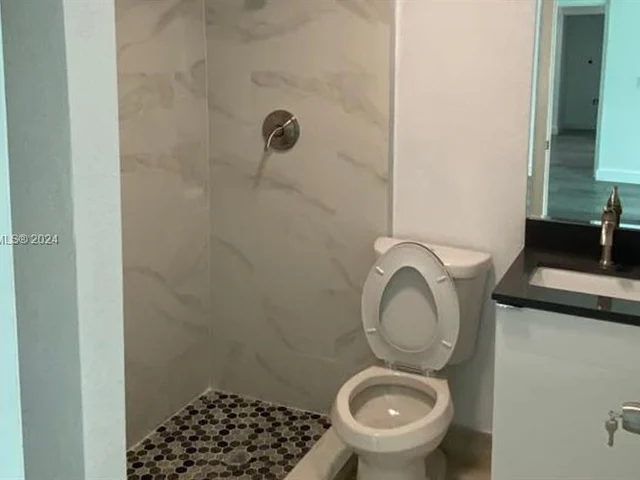 193 SW Vermont Avenue, Fort Lauderdale FL 33312