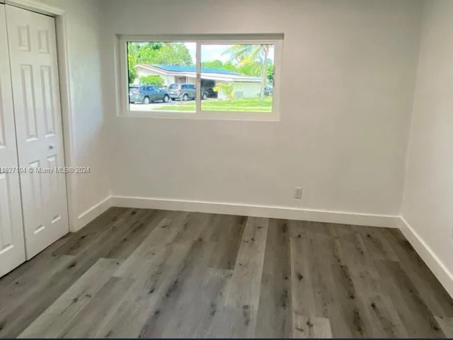 193 SW Vermont Avenue, Fort Lauderdale FL 33312