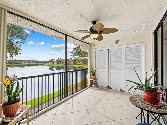 2849 S Carambola Cir S # 19120, Coconut Creek FL 33066