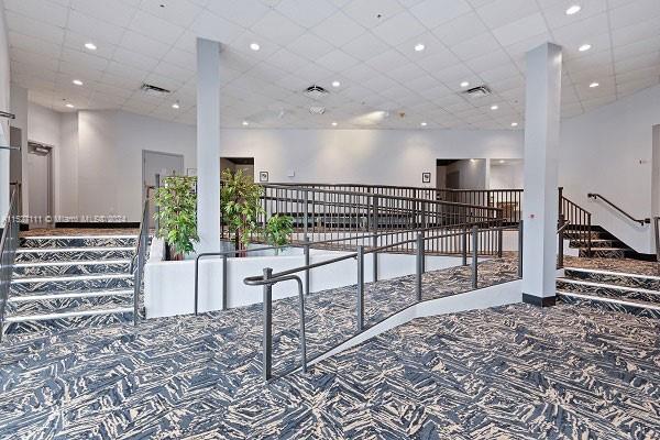 2849 S Carambola Cir S # 19120, Coconut Creek FL 33066