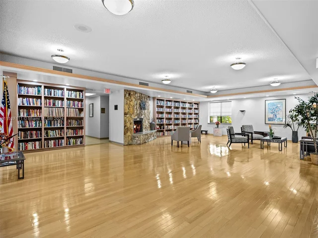 2849 S Carambola Cir S # 19120, Coconut Creek FL 33066