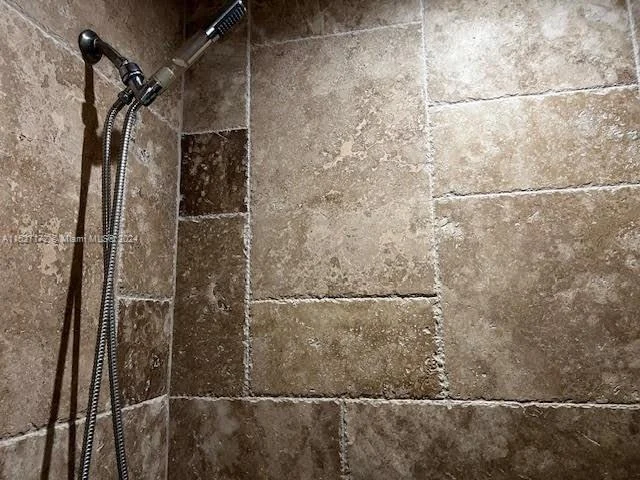 4751 NW 21st St # 605, Lauderhill FL 33313