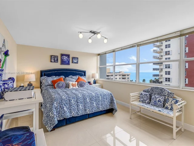 1400 S Ocean Dr # 1102, Hollywood FL 33019