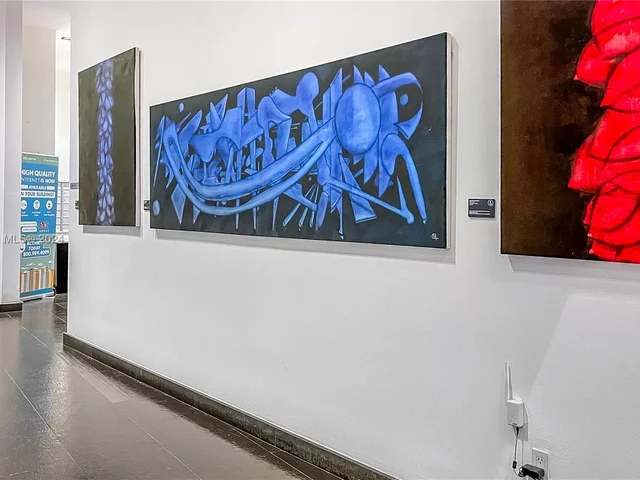 888 Biscayne Blvd # 905, Miami FL 33132