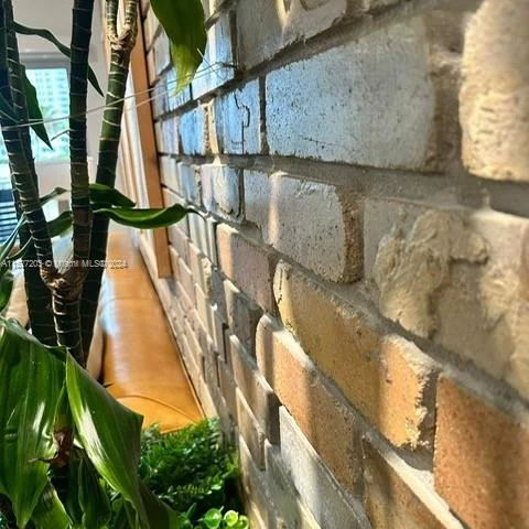 1980 S Ocean Dr #MZH, Hallandale Beach FL 33009