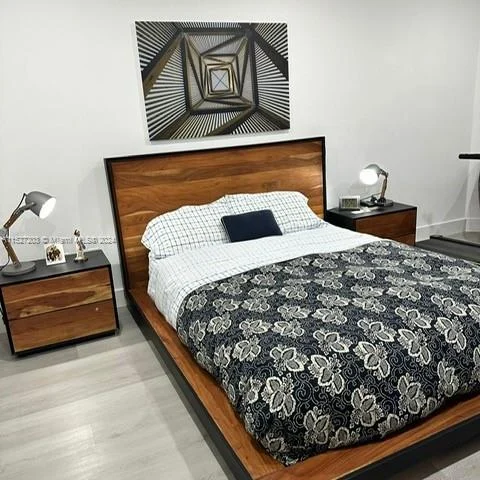 1980 S Ocean Dr #MZH, Hallandale Beach FL 33009