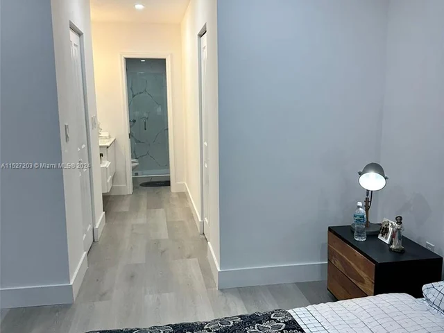 1980 S Ocean Dr #MZH, Hallandale Beach FL 33009