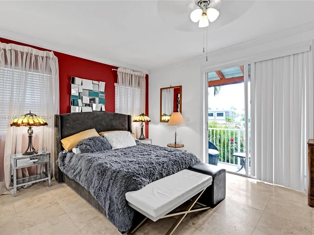 2651 SW 31st Pl # 2651A, Miami FL 33133