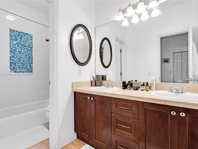 2651 SW 31st Pl # 2651A, Miami FL 33133