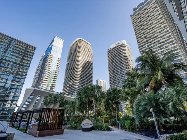 88 SW 7th ST # 2612, Miami FL 33130