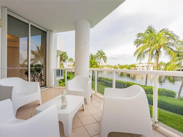 3801 NE 207th St, Aventura FL 33180