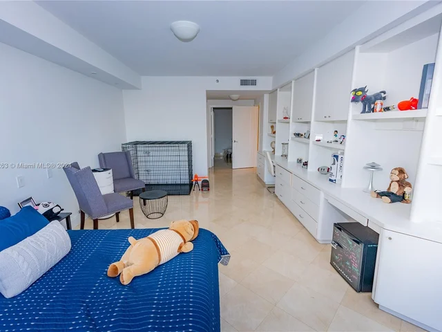 3801 NE 207th St, Aventura FL 33180