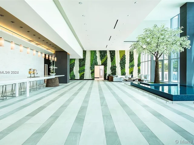 851 NE 1st Ave # 4603, Miami FL 33132