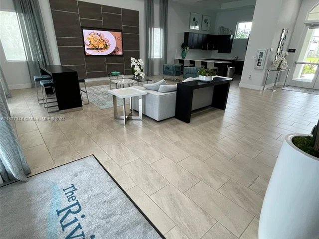 2605 SE 13th Ct # 2605, Homestead FL 33035