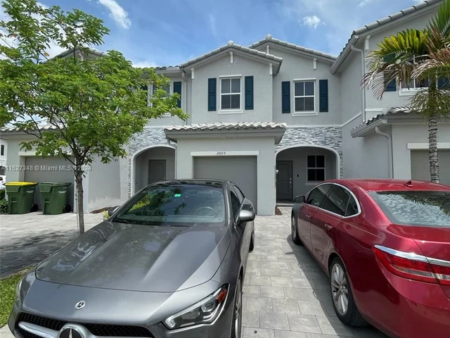 2605 SE 13th Ct # 2605, Homestead FL 33035