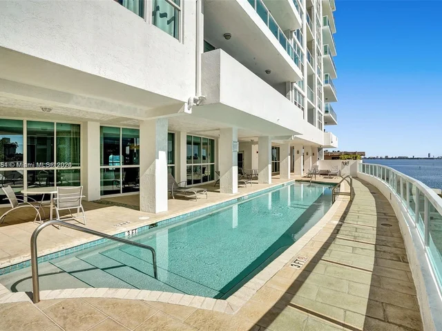 500 NE 29th St # 902, Miami FL 33137