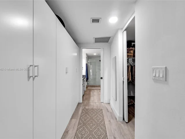 121 Crandon Blvd # 256, Key Biscayne FL 33149