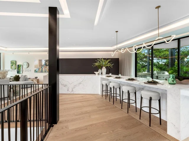 2000 N Bay Rd, Miami Beach FL 33140