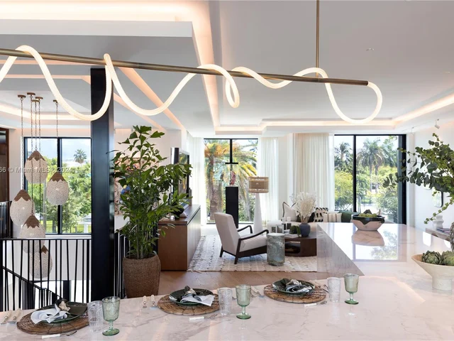 2000 N Bay Rd, Miami Beach FL 33140