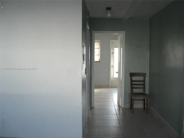 524 Washington Ave # 310, Miami Beach FL 33139