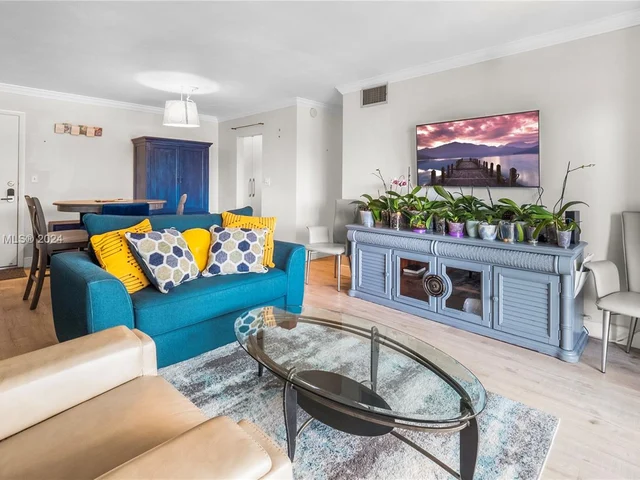 2970 NE 16th Ave # 209, Oakland Park FL 33334