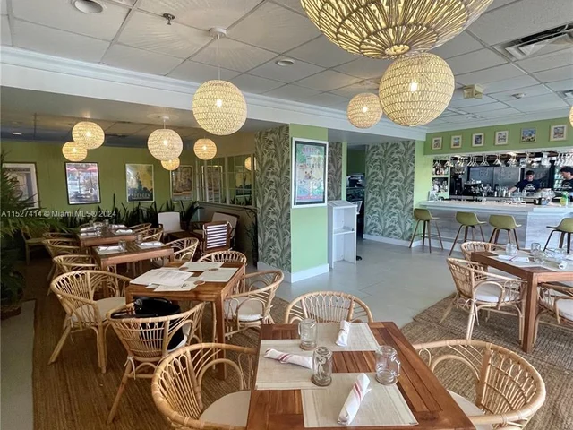 5600 Collins Ave # 16P, Miami Beach FL 33140