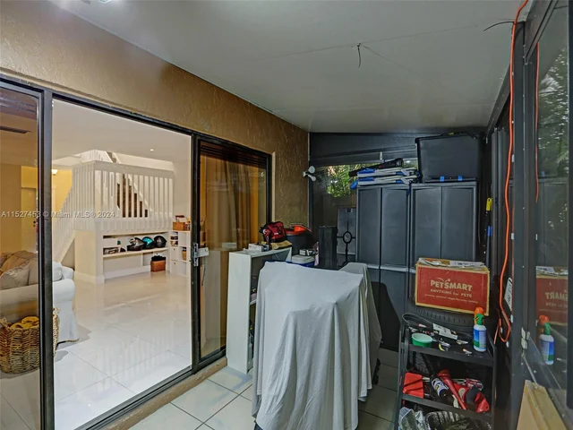 2101 NW 45th Ave, Coconut Creek FL 33066