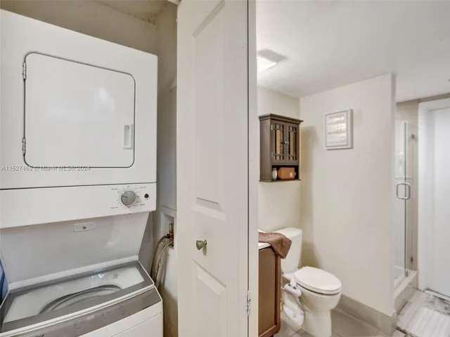 9975 Boca Gardens Trl # D, Boca Raton FL 33496