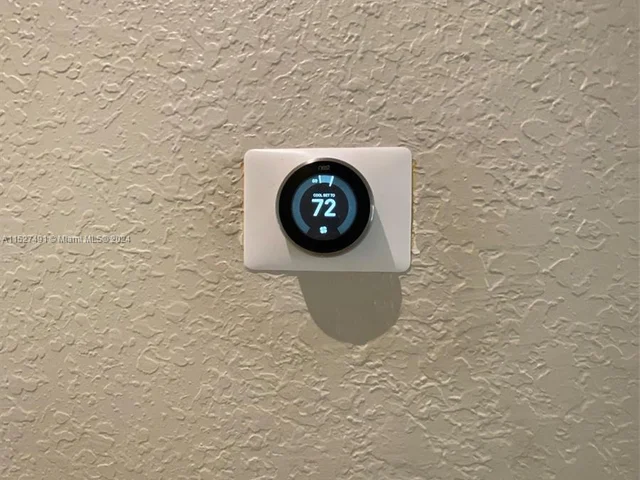 8260 NW 162nd St, Miami Lakes FL 33016