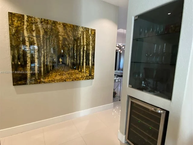 8260 NW 162nd St, Miami Lakes FL 33016