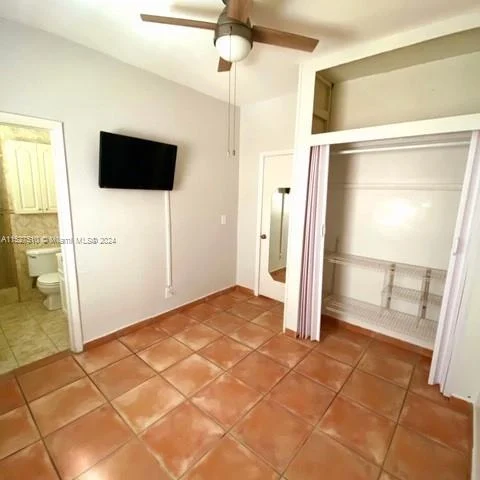 1031 NW 26th St # 0, Miami FL 33127