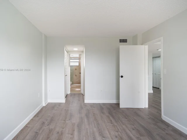 14180 SW 84th St # G, Miami FL 33183