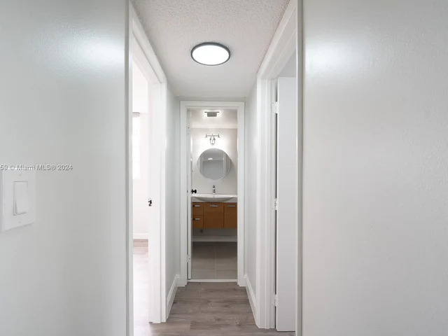 14180 SW 84th St # G, Miami FL 33183