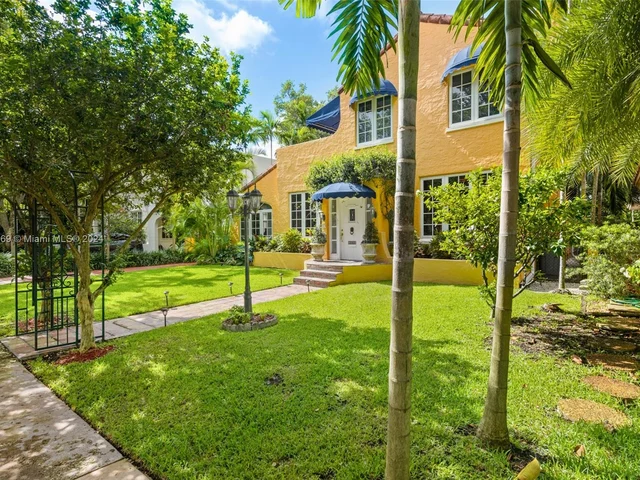 1340 Asturia Ave, Coral Gables FL 33134