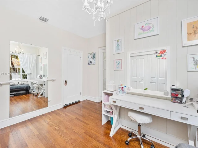 1340 Asturia Ave, Coral Gables FL 33134