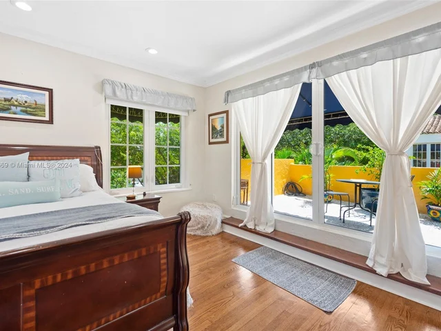 1340 Asturia Ave, Coral Gables FL 33134