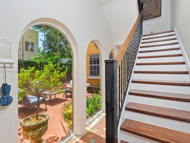 1340 Asturia Ave, Coral Gables FL 33134