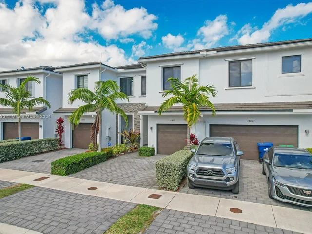 10835 SW 235th Ln, Homestead FL 33032