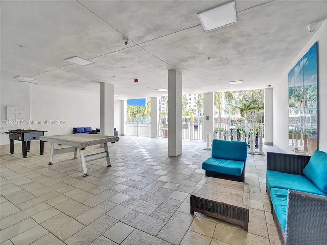 19380 Collins Ave # 214, Sunny Isles Beach FL 33160