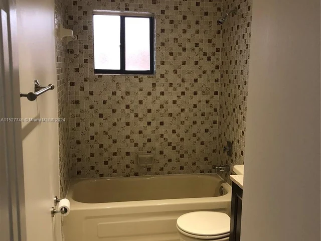 8400 SW 133rd Ave Rd # 324, Miami FL 33183