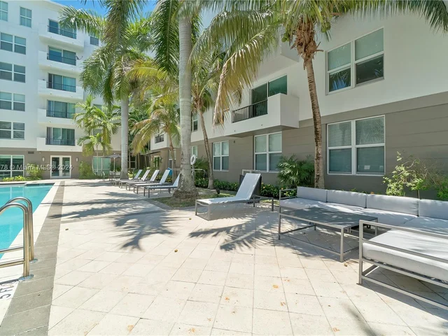 2401 NE 65th St # 601, Fort Lauderdale FL 33308