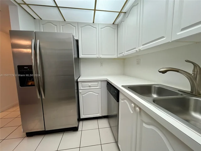 1717 N Bayshore Dr # 3242, Miami FL 33132