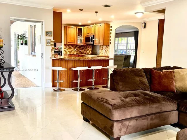 3228 NW 120th Ave, Coral Springs FL 33065