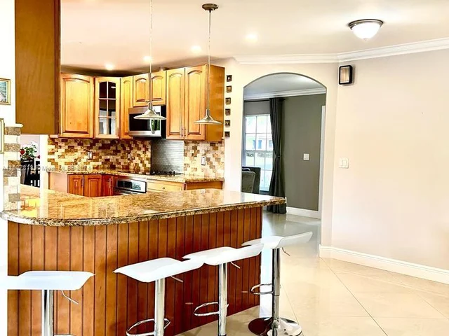 3228 NW 120th Ave, Coral Springs FL 33065