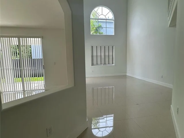 16314 SW 61st Ln # 0, Miami FL 33193