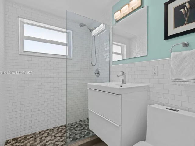 2678 Marathon Ln, Fort Lauderdale FL 33312