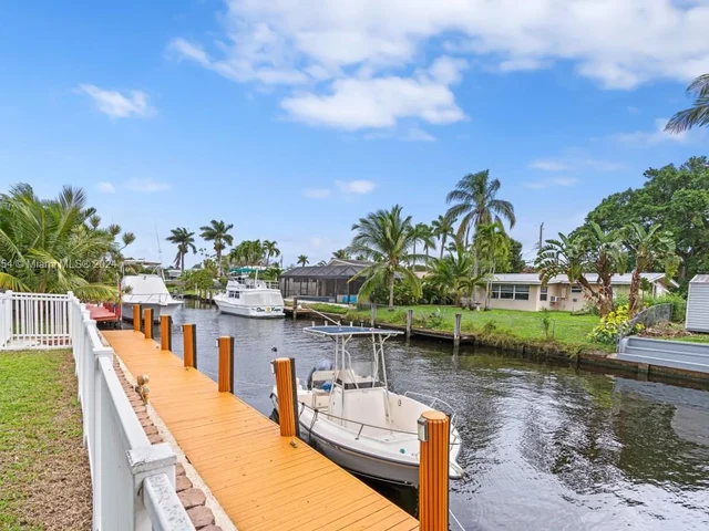 2678 Marathon Ln, Fort Lauderdale FL 33312